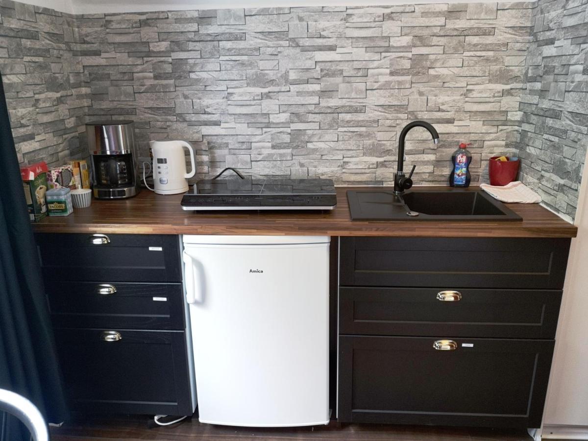 Ein Appartement Und Ein Komfortzimmer In Malsch, Zwischen Karlsruhe, Rastatt Und Baden-Baden Malsch  Bagian luar foto